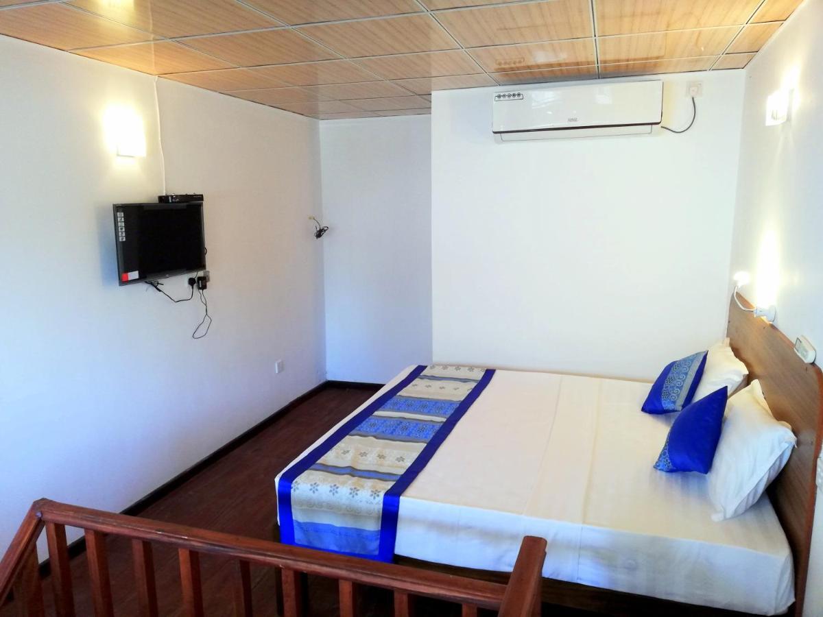 Ap Nippon Beach Hikkaduwa Εξωτερικό φωτογραφία